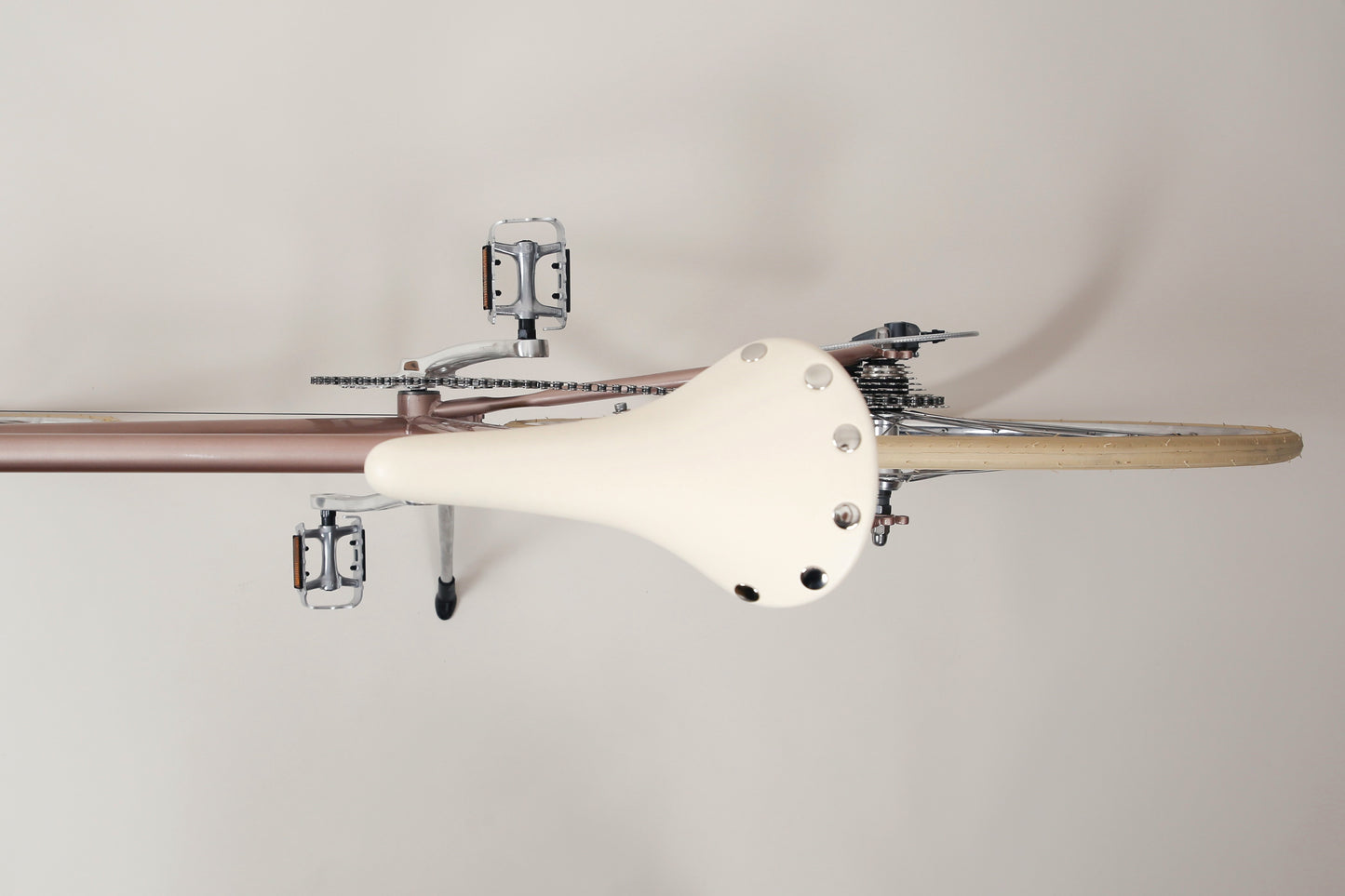 Bike Replacement Saddle – YIWU Beige, Universal Fit