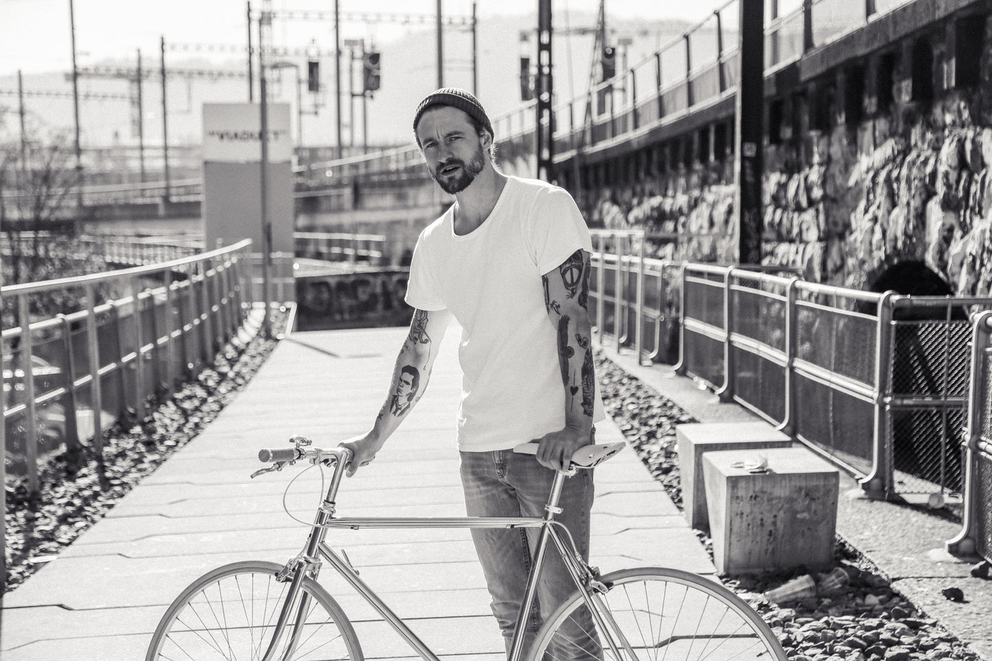 MAY YIWU Chrome Citybike - Bicycle for Men & Women