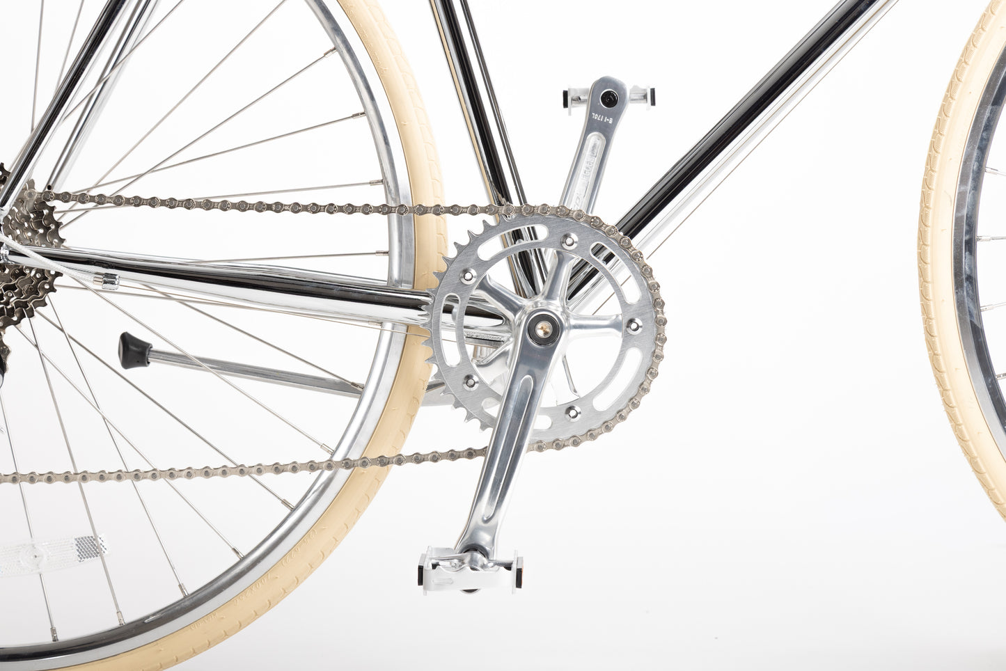 Black Friday Exclusive: 8-Speed YIWU+ Chrome Bike Bundle